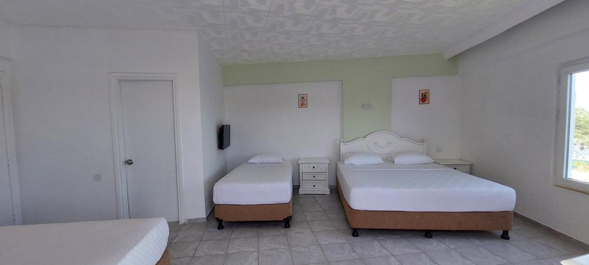 Uk Hotel Kiris Antalya Exterior foto